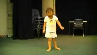 Harper dances MJ style