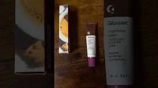 Trying Glossier&rsquo;s Balm Dotcom Lip Balm in Espresso ☕️ #glossier #lipgloss