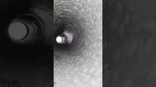 Mirando tubo de salida de humos