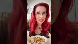 Safe and Fair #PumpkinPie #granola #tastetest 🎃 #food #foodreview #eating #foodie #pumpkin