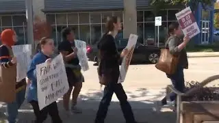 Fort Worth journalists on strike and picketing over labor practices