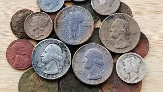 Metal detecting in the snow and pulling one silver after another 👨&zwj;🦯&zwj;➡️