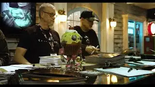 Mechanical Cake autograph signing with founder Jesse Negron and Marvel&rsquo;s Anthony Francisco