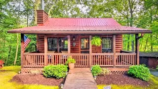 Cozy Cabin in Private Location w/ Hot Tub & Grill | Lovely Tiny House