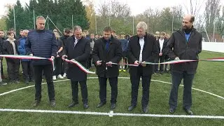 Híradó - 2022.11.18. - Műfüves pálya; Angyalkert Óvoda; faültetés; szakképzések; erdei kerékpárút