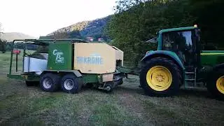 John Deere 6420 with baler Krone combi pack 1500