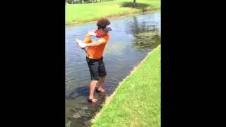 #DKF rock @KikkorGolf Kiks, do you!!? Water Test ?!? @TheeJewFro @iDaleeeO #Golf
