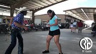 lo vonito es lo vonito  como se divierten en el baile     arre pues