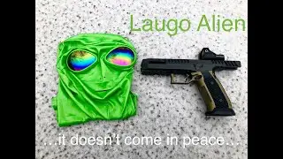 Laugo Alien: It Doesn't Come in Peace...