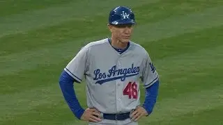 LAD@OAK: Roenicke hired as third base coach