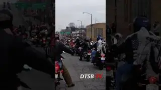 Toys for Tots, Chicago style &mdash; c&rsquo;mon! #toysfortots #chicago #harleydavidson #motovlog #shorts