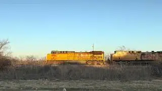UP 6699 Leads Sand Empties & Bonus UP 6441 Leads Manifest on 12/23/25