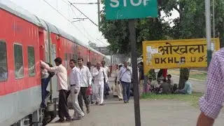 Delhi ka Okhla railway station santosh kumar vlog 🚉🚉