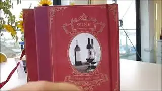 WINE A CONNOISSEUR'S RECORD KEEPER JOURNAL: Boxed