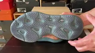 &laquo;Adidas Yeezy 700v3 Copper Fade: распаковка и обзор&raquo;