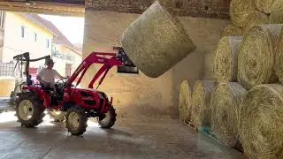 Branson 3100 und VALTRA | Rundballen einlagern