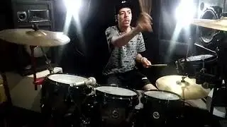 Kiko Chicabana! Mania de dormir cheirosa! Oséias Batera cover! 