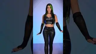 Which one? 💚 #foryou #helpmemakethismakesense #trending #gothclub #emo #dance #cosplay