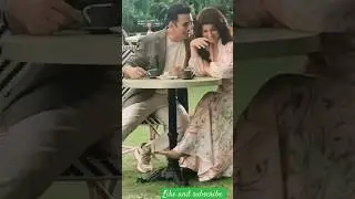 akshy Kumar and Twinkle Khanna love #shot#restaurant mein #bollywood