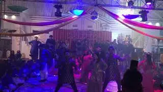 Faizan Shaikh’s And Maham Aamir’s Mehndi Dances