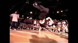 Rhythm Bugs vs Headhunters vs // BBoy Summit // 2001