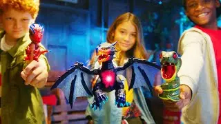 UNTAMED Radioactive Dinos, Snakes and Legends Dragon With Flapping Wings