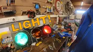 Restoring an old traffic light!