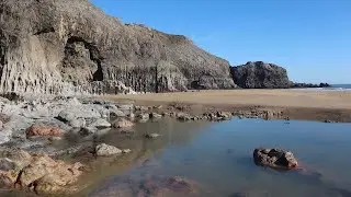Lydstep Coastline, from Bubbleton to Lydstep Caverns on the Pembrokeshire Coast in Wales  March 2025