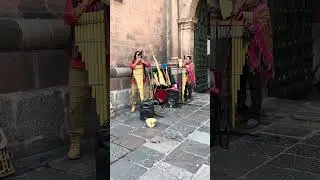 Most soothing Native Inca music performance in Cusco, Peru. Let it put you to sleep. #inca #cusco