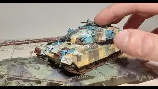How To Brush Paint The Berlin Parade Camouflage// Takom 1/72 Chieftain MK.5