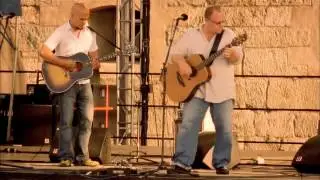 PIXIES - Ed Is Dead - Acoustic - LIVE
