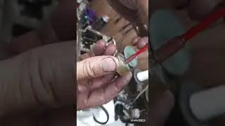 máquina overloque não mostra nível de óleo assista....