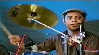فرقة الاخوة بترحل حفلة صالة المبارزة 2007