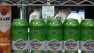 Beer, wine head to Ontario corner stores by 2026