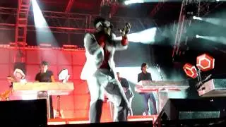 Mark Ronson & The Business Intl - Bang Bang Bang, Greenwich Summer Sessions 2011