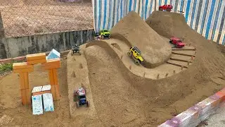 RC Cars Battle to Reach the Top of the Highest Mountain!⛰️