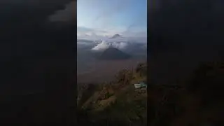 TOP 10 MOST EXTREME NATURAL WONDERS ON EARTH RANKED!