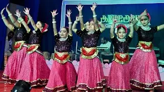 Neeye Bhoovin group dance #groupdance #indiangratekitchen #semiclassical