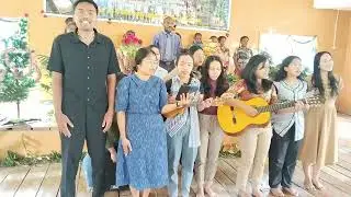Guru2 SLH mempersembahkan pujian