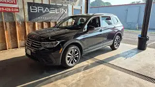 2023 Volkswagen Tiguan needed a new face - Windshield install time.