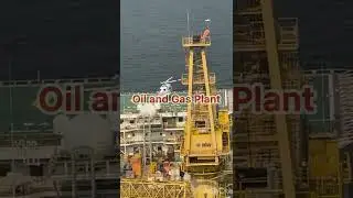 Helicopter on Atlantic ocean😯Oil and Gas Plant