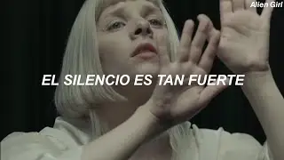 Sub Urban & AURORA - PARAMOUR // Sub. Espa&ntilde;ol (video oficial)