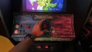 Взлом старинного шкафа Dragon's Lair для подключения игровых консолей