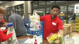Easton Roche Bros. employee heading to national grocery store bagging competition