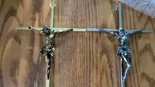 Crucifix Wall Cross, Metal Catholic hanging Crosses for Wall Decor Review, beautifully crafted