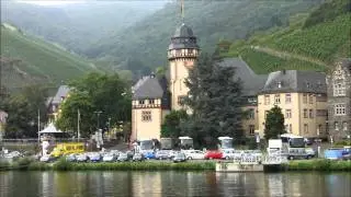 Germany: Bernkastel-Kues seen from the river Moselle