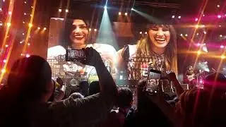 @HaAshOficial @coliseocentenariotor #girahaashville #doscopasdemas no tengo derechos de autor