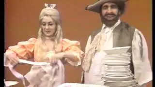 Fanfreluche - 1 de 2 - Le cordonnier des contes de fées - La petite hutte à pattes de poule