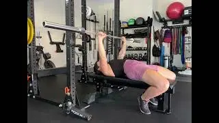 Help eliminate shoulder pain when bench pressing