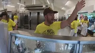 Sven tries working at Sweet Martha's